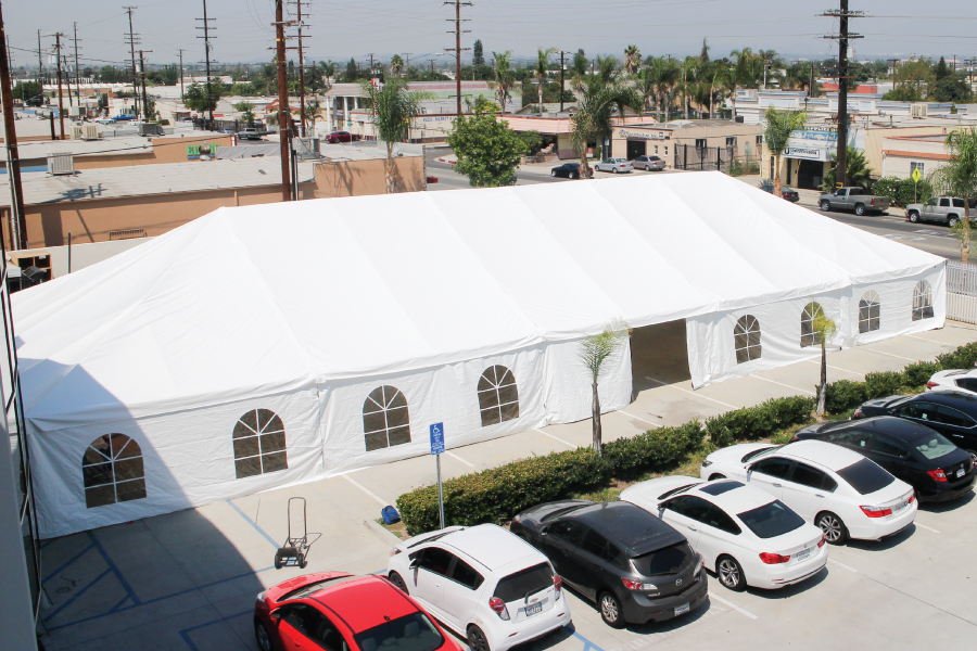 Graduation-Tent